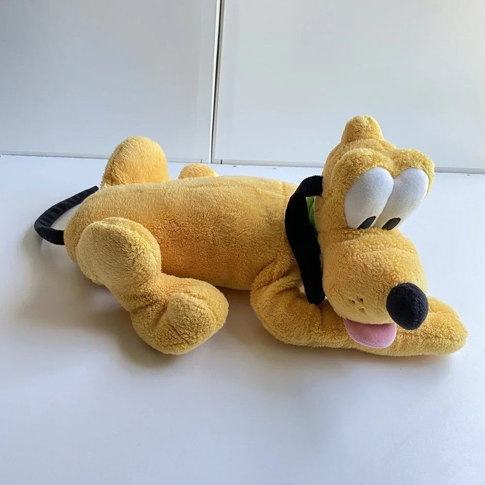 Disney Store PLUTO 16